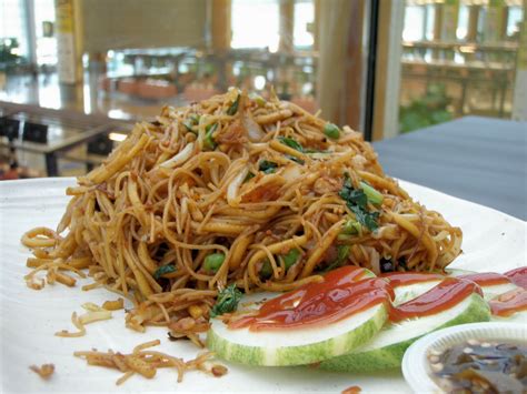 Very cheap, basic, and unpretentious vegetarian food in the heart of little india. Chic Vegetarian Cuisine: A Taste of Singapore Indian ...