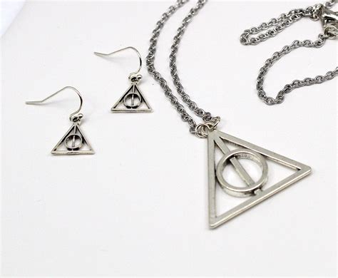 Wizard Necklace Set Triangle Necklace Set Pendant Necklace Etsy