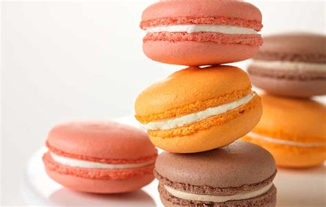 President emmanuel macron called for changes to france's food chain on wednesday to ensure that farmers, who have been hit by squeezed margins and a retail price war, are paid fairly. French Macaron Cookies (Dried Eggs) - American Egg Board