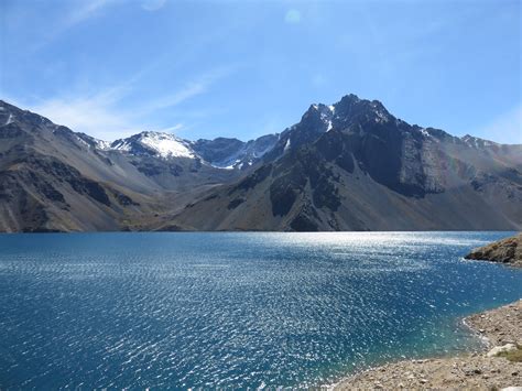 Cajon del maipo is of interest for many climbers, since access from santiago is very easy, and it has everything from the easiest alpine (that does not include the atacama peaks) 6000 m peak in the. Viciada em viajar | Cajón del Maipo: Veja como é o melhor ...