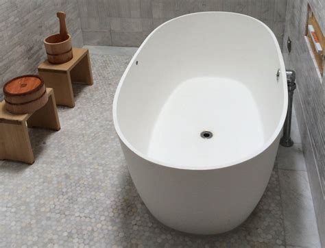 Japanese bathtubs are a great alternative to the traditional western style bathtub so many of us are used this article covers some basic modern bathtub styles, including circular bathtubs, traditional. onsen style/ japanese tubs: 7-custom ofuro