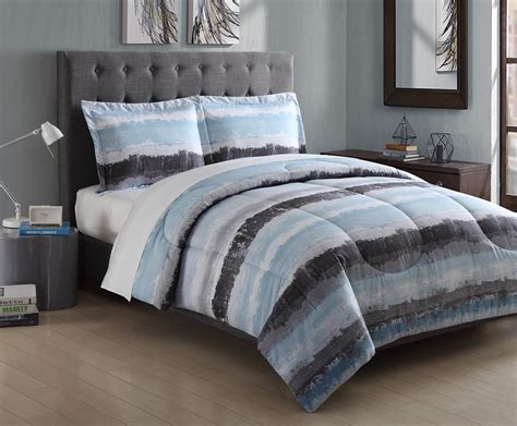 Jul 15, 2021 · trending now: Essential Home Hayden Stripe Microfiber Comforter Set ...