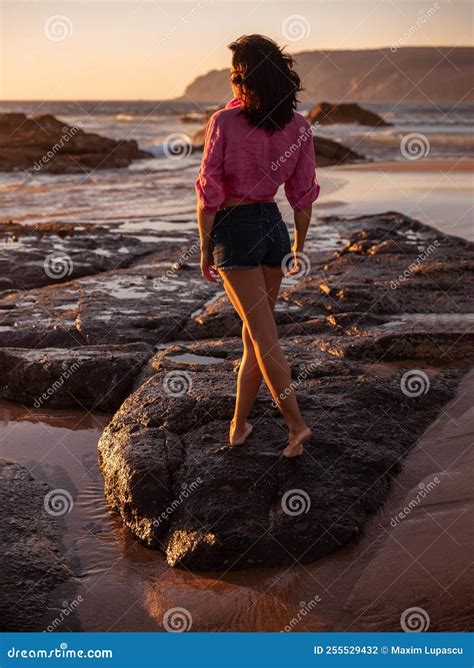 Female Traveler Admiring Sea At Sunset Stock Photo Image Of Faceless Recreation