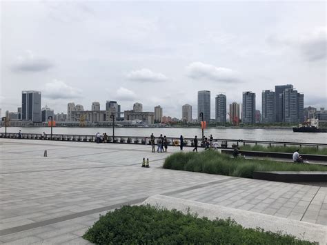 2023上海东方渔人码头美术馆游玩攻略经地主指点找到了传说中的网【去哪儿攻略】