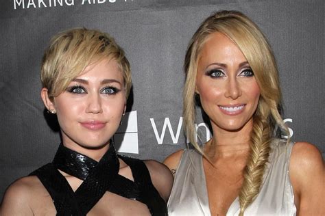 Miley Cyrus Mom Denies Wedding Rumers