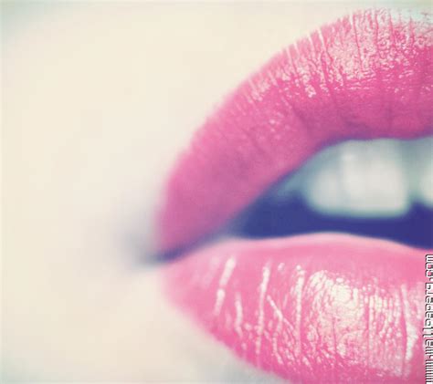 Cute Girl Lips Wallpaper