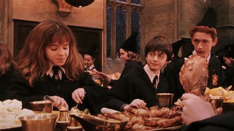 the big detail you probably missed from harry potter s hogwarts feast scenes