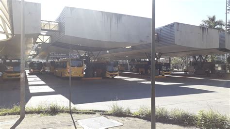 Volta dos ônibus em Joinville horários de trabalho podem mudar para reduzir movimento em