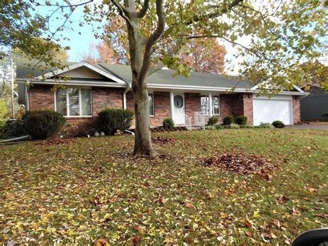 824 Highland Dr, Aurora, MO 65605 | Trulia