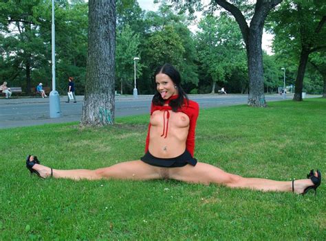 Naked Splits In A Park Porn Pic