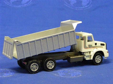 Buffalo Road Imports Volvo Dump Truck Truck Dump Trucks Diecast Model