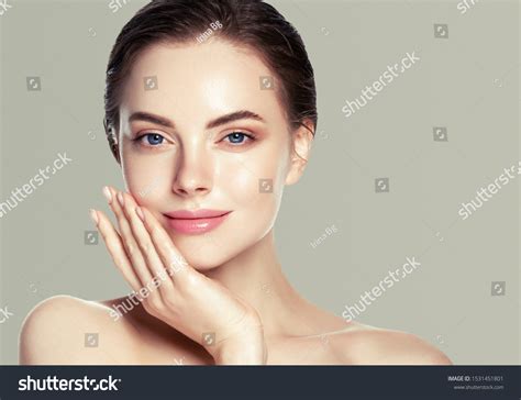 Beauty Woman Healthy Skin Hair Close库存照片1531451801 Shutterstock