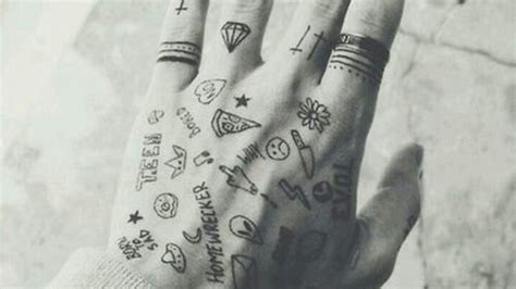 Tatuajes Pequeños Para Las Manos Recopilación De Diseños Finger