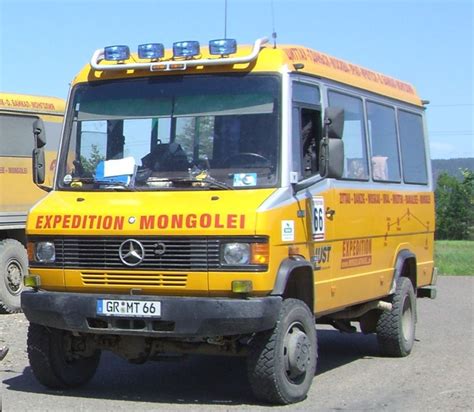 Maybe you would like to learn more about one of these? Mercedes-Benz Vario 4x4 •2♥21-06-2020• #Mercedes_Benz_Vario_4x4 | Furgonetas mercedes benz ...