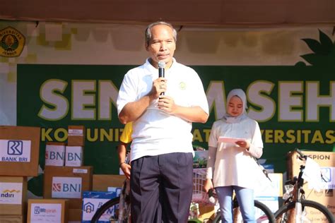 Universitas jember (disingkat unej atau uj) adalah sebuah perguruan tinggi negeri terbesar di bagian timur provinsi jawa timur yang terletak di kota jember, sebuah kota berhawa tropis di bagian. Universitas Jember, PTN Satuan Kerja Dengan Laporan Keuangan Terbaik se-Indonesia - Beritalima.com