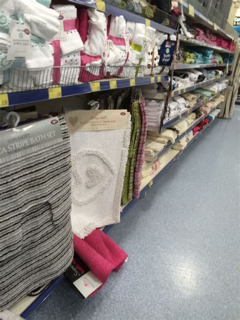 B&M Bargains - Value Retail - Volume - Variety - Layout - Merchandising