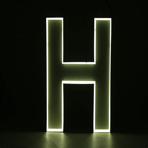 “neon Style“ Letter H Ilute Doo