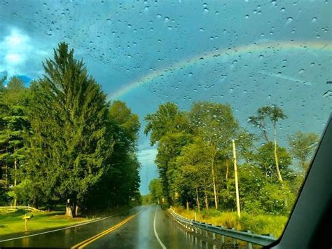 Pin By Becky Cagwin On The Heavens Rainbows Gods Promise Gods