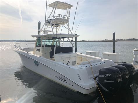 2014 Boston Whaler 370 Outrage Center Console For Sale Yachtworld