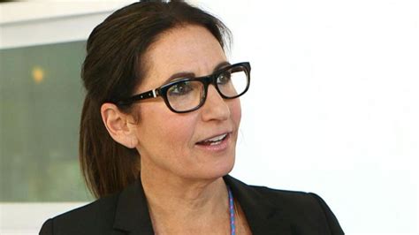 Get To Know Makeup Mogul Bobbi Brown In 1 Minute Video