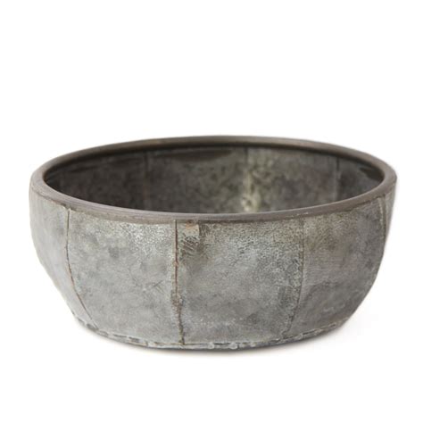 Weathered Tin Bowl Decorative Plates And Bowls Primitive Decor