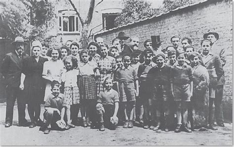 בשנת 1995 זכה בפרס הלאומי לאיכות במגזר הציבור עש יצחק רבין, בתחום הבריאות, בשנת 1996 זכה במקום הראשון בתחרות בית חולים נאה בישראל יפה ובשנת 2009 זכה בפרס הלאומי לאיכות ומצוינות עש יצחק רבין על. סבא שלי היה רב: יצחק בוז'י הרצוג בעקבות שורשיו