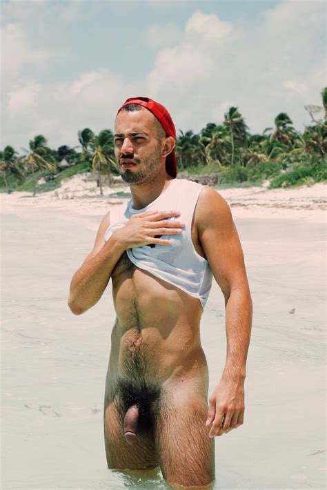 Sportsman Bulge Naked Run Beach