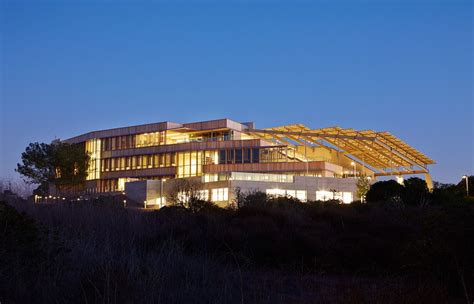 Mccarthy Completes Construction Of J Craig Venter Institutes Net Zero