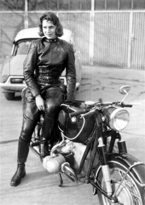 1,667 vintage german motorcycles products are offered for sale by suppliers on alibaba.com, of which motorcycle helmets accounts for 4%, motorcycle & auto racing wear accounts for 1. Mujeres pioneras sobre sus motos. Fotografías vintage ...