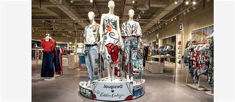 Visual Merchandising What It Means What To Use And Practical Tips For Presenting Your Store