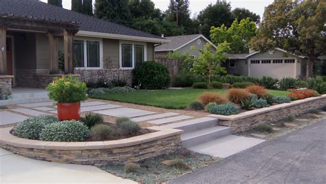 Modern Drought Tolerant Yard Lawn Free Yards Landscaping Retaining