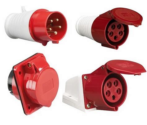 Red 415v 32 Amp 5 Pin Industrial Plug Or Sockets Ip44 3 Phase 3p Ne