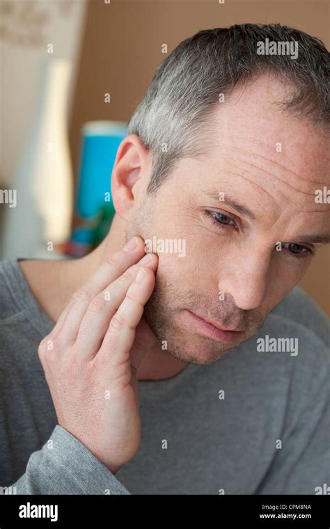 Man With Toothache Stock Photo Alamy