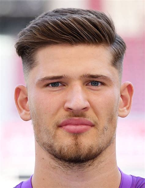 In the game fifa 21 his overall rating is 75. Gregor Kobel - Player profile 20/21 | Transfermarkt