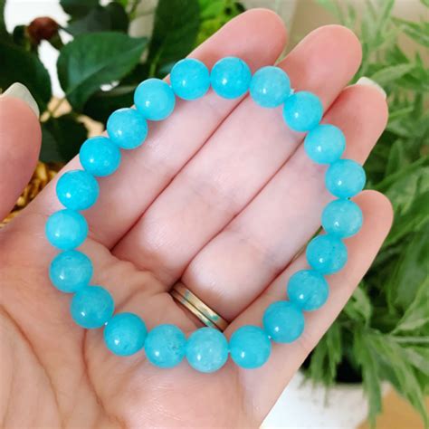 Light Blue Jade Bead Bracelet
