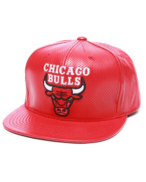 Chicago Bulls Nba Current Perforated 100 Leather Snapback Hat By