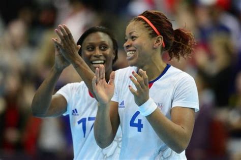 Viele schnelle antritte, stops, sprints und. JO/Handball dames: la France en quarts de finale - Le Point
