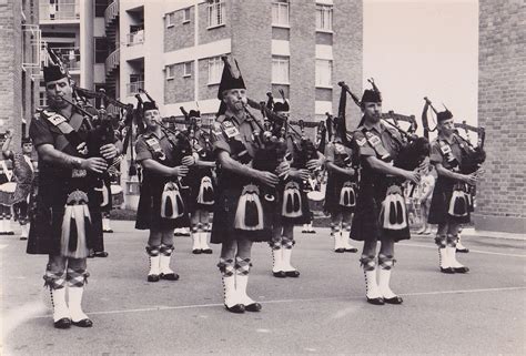 Gordon Highlanders Band Scotland Forever Highlanders Bagpipes Kilts