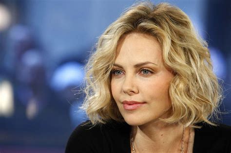 Charlize Theron Theatrical Romantic Vs See Heather Locklear The