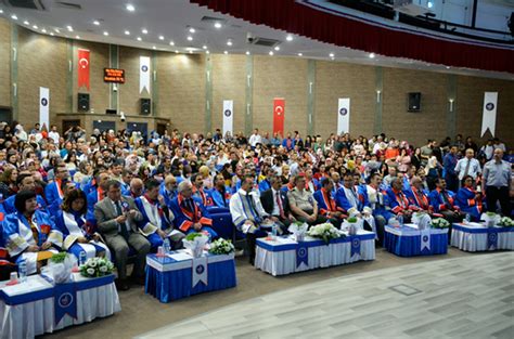 Kirikkale üniversitesi 2018 mezuniyet tören 20.06.2018 oğuzhan özdemir. Kırıkkale Üniversitesi
