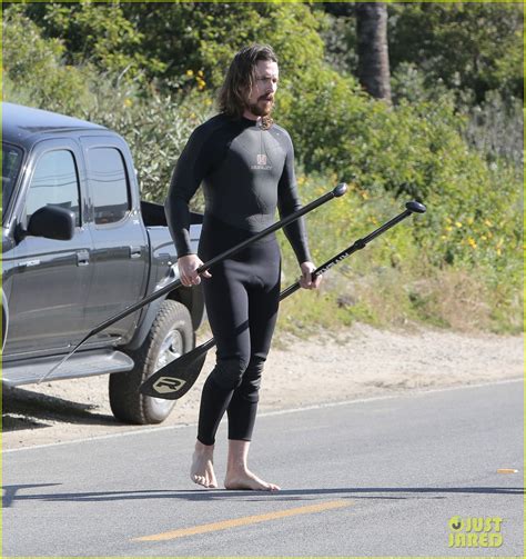christian bale shows off his shirtless body at the beach photo 3320901 christian bale