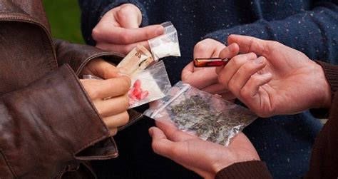 Consumo de drogas en adolescentes Cómo prevenirlo