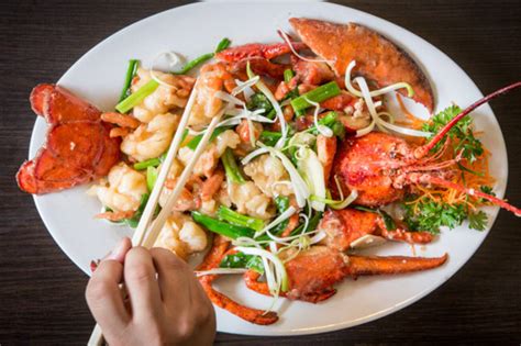 Among the numerous kinds of chinese foods, what is good to order? The Best Chinese Food Delivery in Toronto