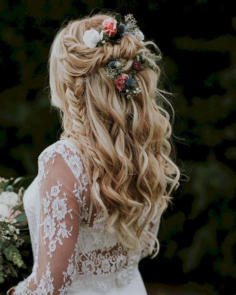 20 Marvelous Boho Wedding Hairstyle Ideas You Must To See Braided