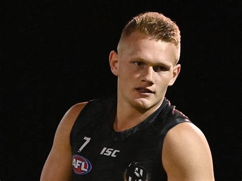 Collingwood's coach, nathan buckley has split from his wife of 18 years, tania buckley. AFL news 2020: Trade rumours, Adam Treloar, Nathan Buckley ...