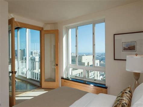 Apartment With Majestic View Over The City Of San Francisco
