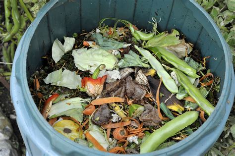 4 Diy Compost Bins You Can Build In One Day Video