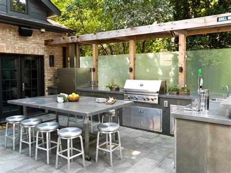 Get free shipping on qualified outdoor kitchen cabinets or buy online pick up in store today in the outdoors department. 30 Fresh and Modern Outdoor Kitchens