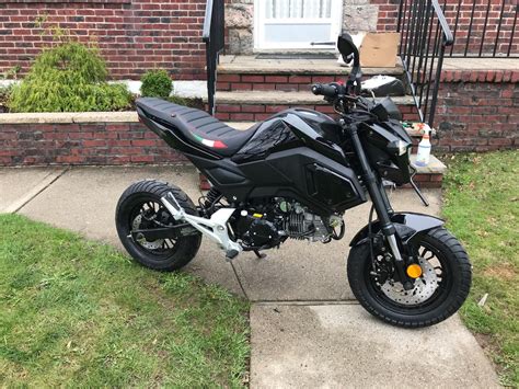 I like the lifan 150cc grom clone with the vertical engine, or the 125cc ice bear ct70 clone. Custom Grom Clone | Chinese motorcycles, Grom motorcycle ...