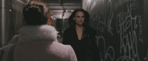 A stylish thriller on the relationship between a veteran ballet dancer and a rival.while vying for the coveted lead roles in a production of swan lake, a. Black Swan Trailer Screencaps - Movies Image (24655675 ...